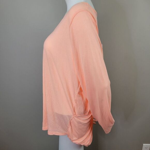 Maurice's Peach Open Back Assymetrical Athletic Wear Top Size 2‎ - Picture 2 of 10